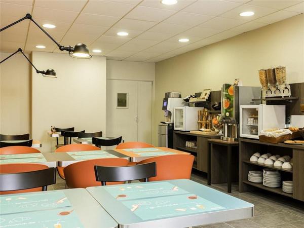 INVESTISSEMENT LOCATIF – Asnières-sur-Seine – Résidence Affaires Adagio Aparthôtel Access Paris Asnières - 6 % de rentabilité