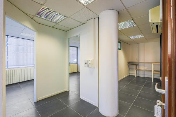 Local · Vente Grenoble (38000) 3 pièces · 53m²