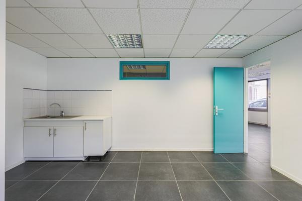 Local · Vente Grenoble (38000) 3 pièces · 53m²