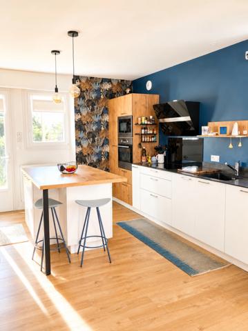 COUP DE CŒUR À CONCARNEAU – MAISON FAMILIALE RÉNOVÉE AVEC PETITE VUE MER