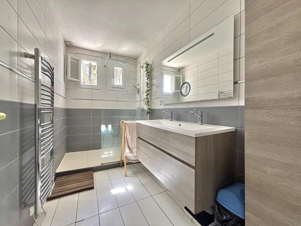 Vente Villa 5 pièces 126 m2 à Clermont-l'Hérault