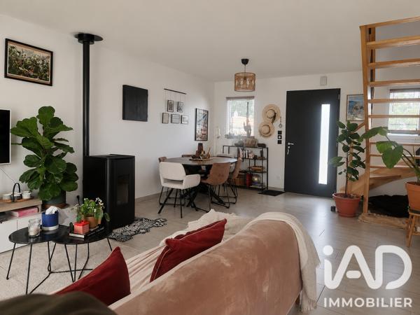 Maison à vendre 4 pièces 90 m² Saint-Léger-les-Vignes
