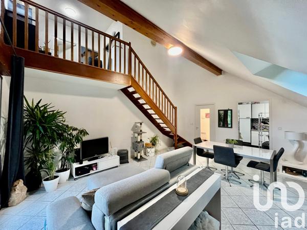 Appartement à vendre 4 pièces 87 m² Machilly