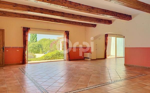 Maison à vendre    6 pièces •  Draguignan