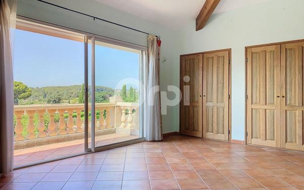 Maison à vendre    6 pièces •  Draguignan