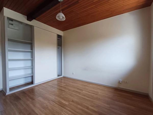 maison individuelle, 3 chambres jardin et garage