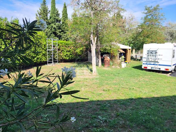 Maison Château Arnoux + Dépendances et garage en Zone artisanale, Château Arnoux 5 pièce(s) 92 m2