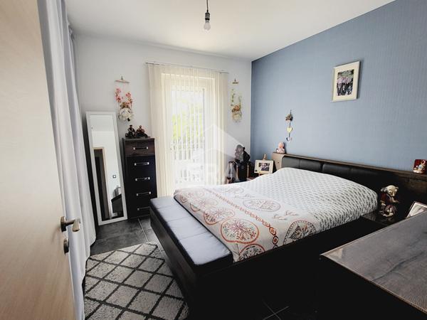 Maison Château Arnoux + Dépendances et garage en Zone artisanale, Château Arnoux 5 pièce(s) 92 m2