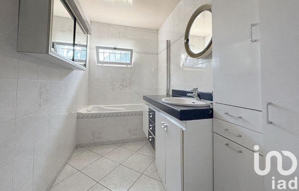 Maison traditionnelle 6 pièces de 165 m² à Montigny-lès-Cormeilles (95370)