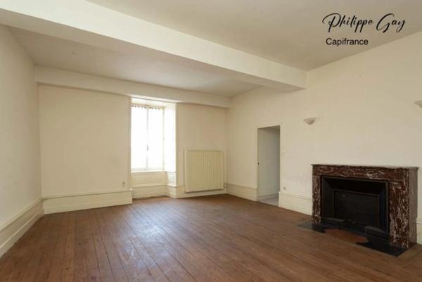 Appartement à vendre 3 pièces CHAROLLES (71)