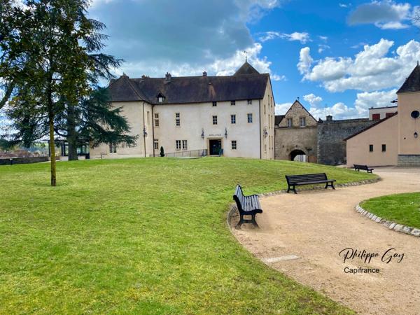 Appartement à vendre 3 pièces CHAROLLES (71)