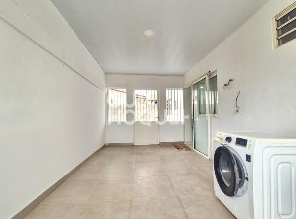 Maison Rénovée de 4 pièce(s) - Montabo