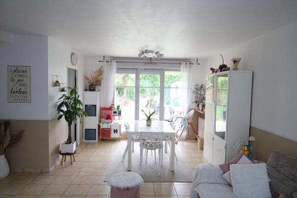 Maison Ecquevilly 6 pièce(s) 115 m2