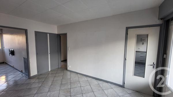 Appartement F3 à vendre  3 pièces - 71 m2 VILLERS LE LAC - 25