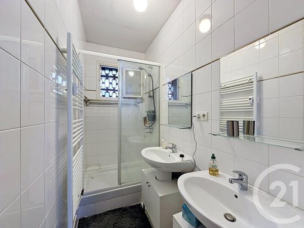 Appartement F5 à vendre  5 pièces - 152,04 m 2   LYON  - 69006