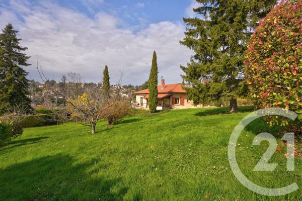 Appartement F5 à vendre  5 pièces - 152,04 m 2   LYON  - 69006