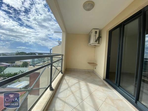 Appartement à vendre 2 pièces 59m² Saint-Denis (97490)