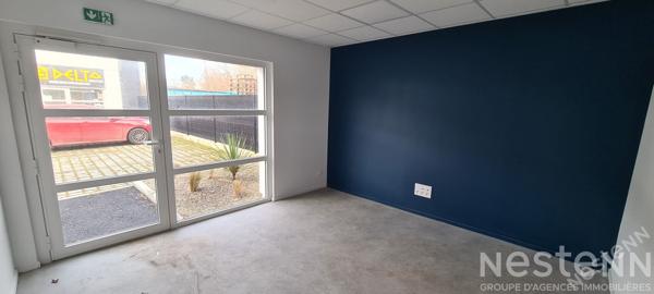 A louer - Local commercial de 100 m² à Crach
