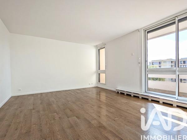 Appartement à vendre 5 pièces 95,96 m² Élancourt