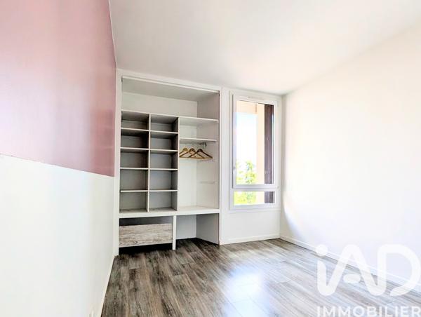 Appartement à vendre 5 pièces 95,96 m² Élancourt