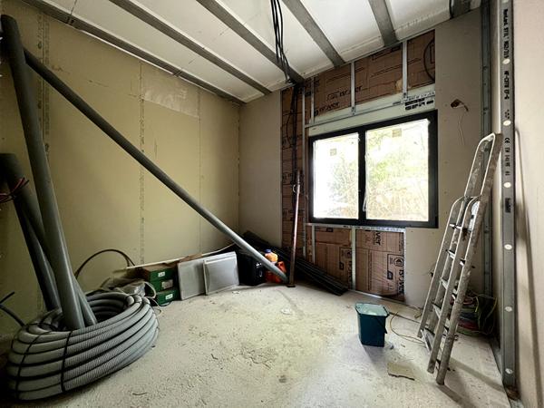 A vendre maison de type 4 à Marseille 13013 - Terrain 1580m2 - Vue mer et collines - secteur PALAMA