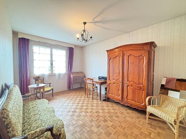 NOUVEAU - Maison centre Bruz - terrain 680m² - 4 chambres - sous-sol complet