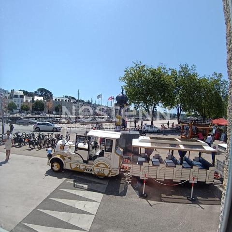 A louer bureau à Vannes, secteur le Port