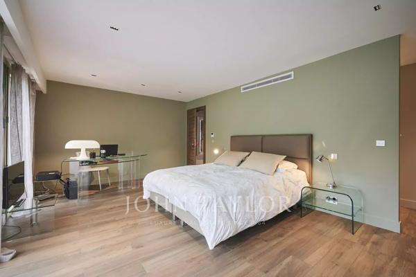Cannes Californie : Rare appartement avec grande terrasse et vue mer panoramique