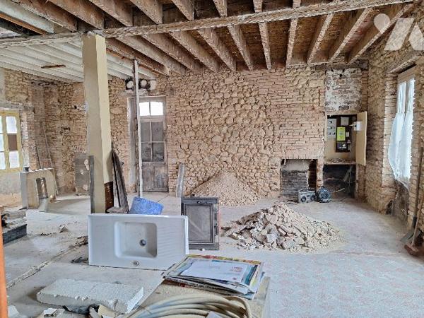 Ancien bar 130m², Argent-sur-Sauldre