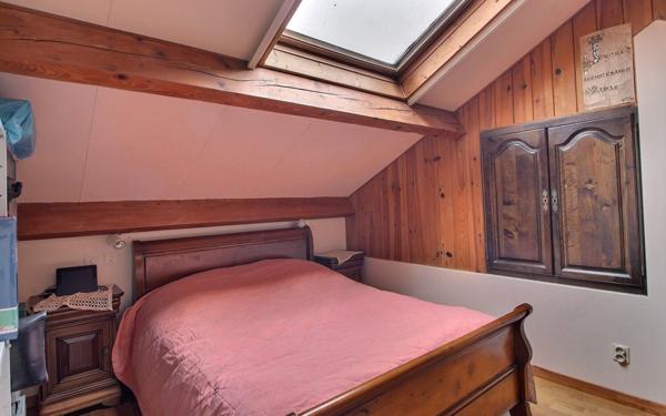 Maison à vendre    7 pièces •  Plan-de-Cuques