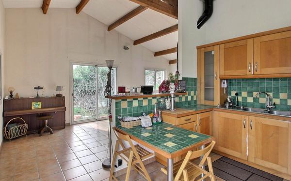 Maison à vendre    7 pièces •  Plan-de-Cuques