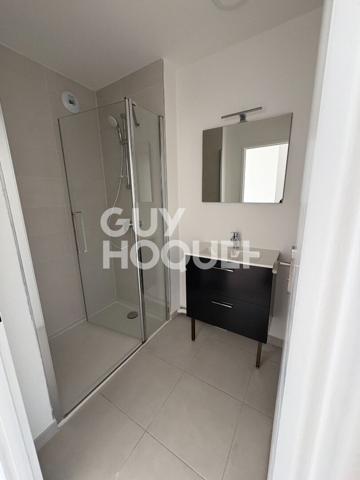 LOCATION : appartement T3 (75 m²) à CLERMONT