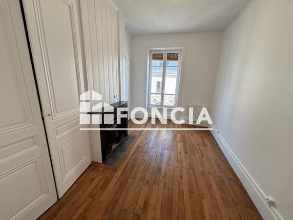 Location Appartement 2 pièces 44 m² - 62 RUE CHEVREUL Lyon 69007