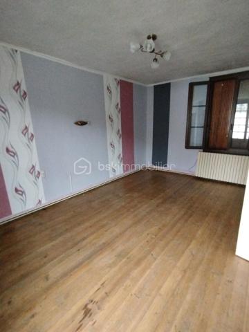 Maison ancienne de 93 m²