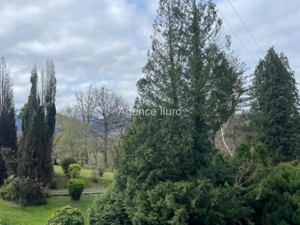 Maison - Proximite oloron-sainte-marie - Réf.:205389 PROXIMITE OLORON - CHARMANTE MAISON D'HABITATION TYPE T5 AVEC GRAND TERRAIN PAYSAGER ET SOUS-SOL -