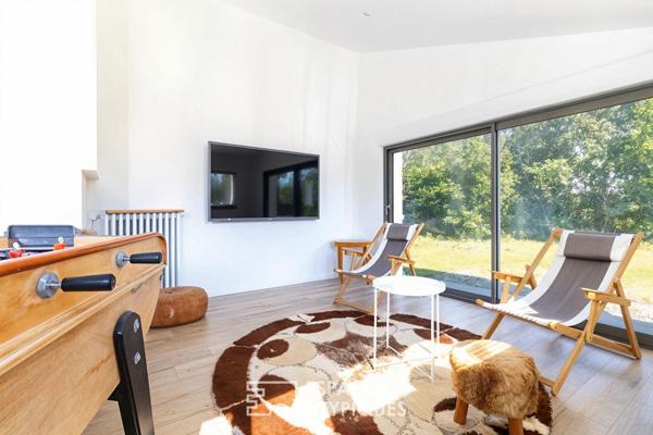 Maison de charme au coeur d’un bois proche de La Rochelle