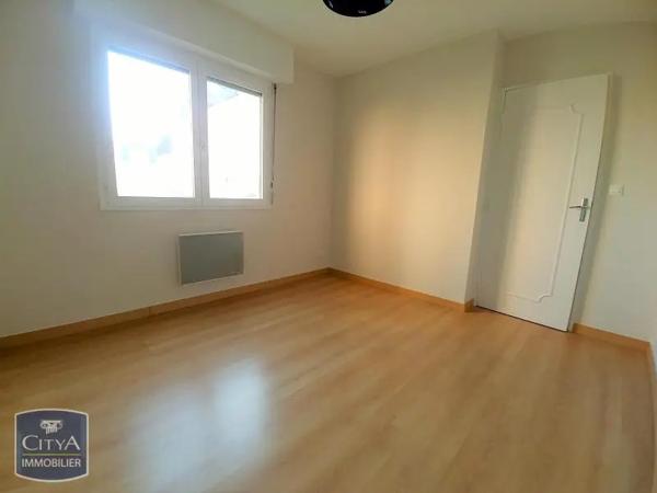 Appartement à louer 2 pièces 52.7m²