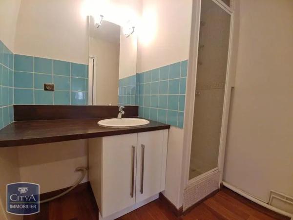 Appartement à louer 2 pièces 52.7m²