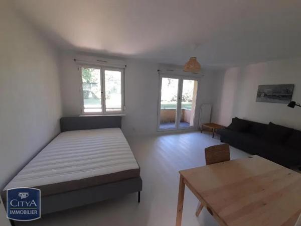 Appartement à louer 1 pièce 30.11m² Héricourt (70400)