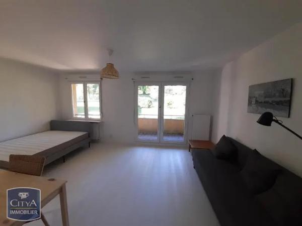 Appartement à louer 1 pièce 30.11m² Héricourt (70400)