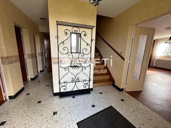 Maison 5 pièces - 137m²