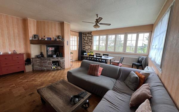 Maison à vendre    4 pièces •  Saintes