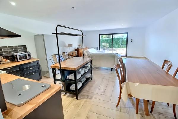 À VENDRE VILLA RÉCENTE DE 100 M² TYPE F4 SUR TERRAIN 2 FACES