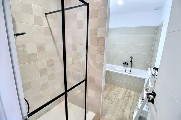 À VENDRE VILLA RÉCENTE DE 100 M² TYPE F4 SUR TERRAIN 2 FACES