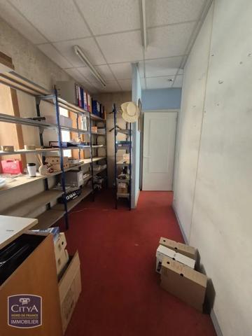 Local professionnel à louer 50.57m² Maubeuge (59600)