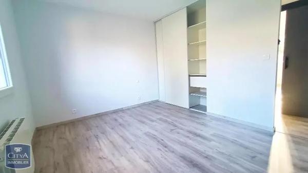 Maison à louer 4 pièces 104.15m² Villespy (11170)