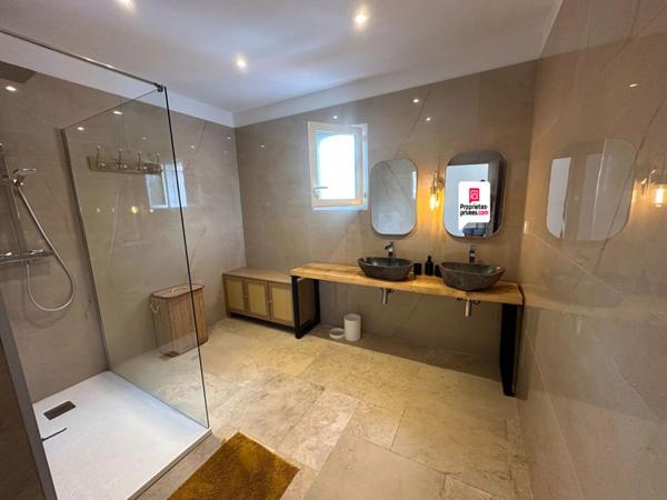 Maison  T5  avec piscine  - 20137 LECCI - CORSE DU SUD - FRANCE