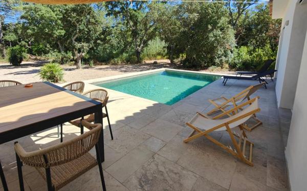 Maison  T5  avec piscine  - 20137 LECCI - CORSE DU SUD - FRANCE