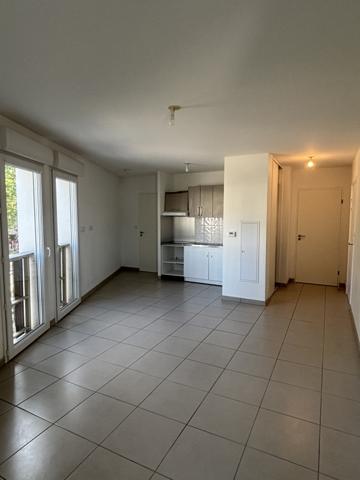 Appartement 2 pièces de 44 m² avec terrasse et parking Bayonne Saint Léon