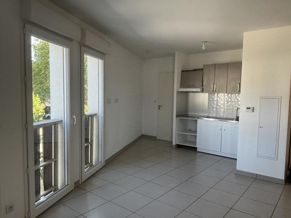 Appartement 2 pièces de 44 m² avec terrasse et parking Bayonne Saint Léon